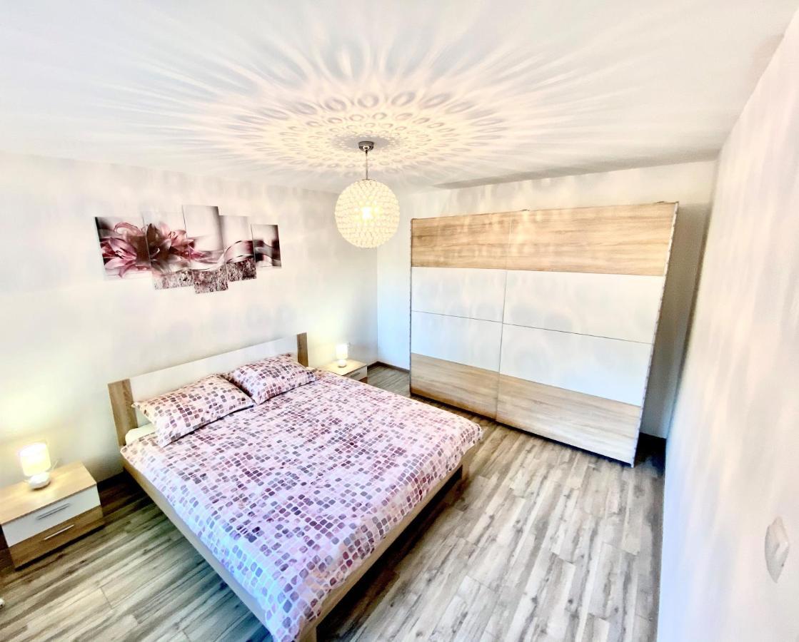 Guesthouse L&K Brinje 외부 사진